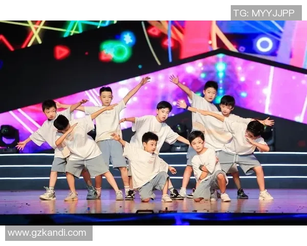 重庆街舞队与广州街舞队个人能力对比分析及赛后复盘探讨